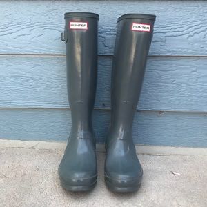 Hunter rain boots